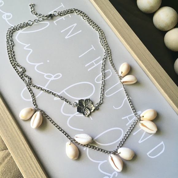 'Beachy' Shell Detail Multilayer Silver Necklace - Picture 2 of 7
